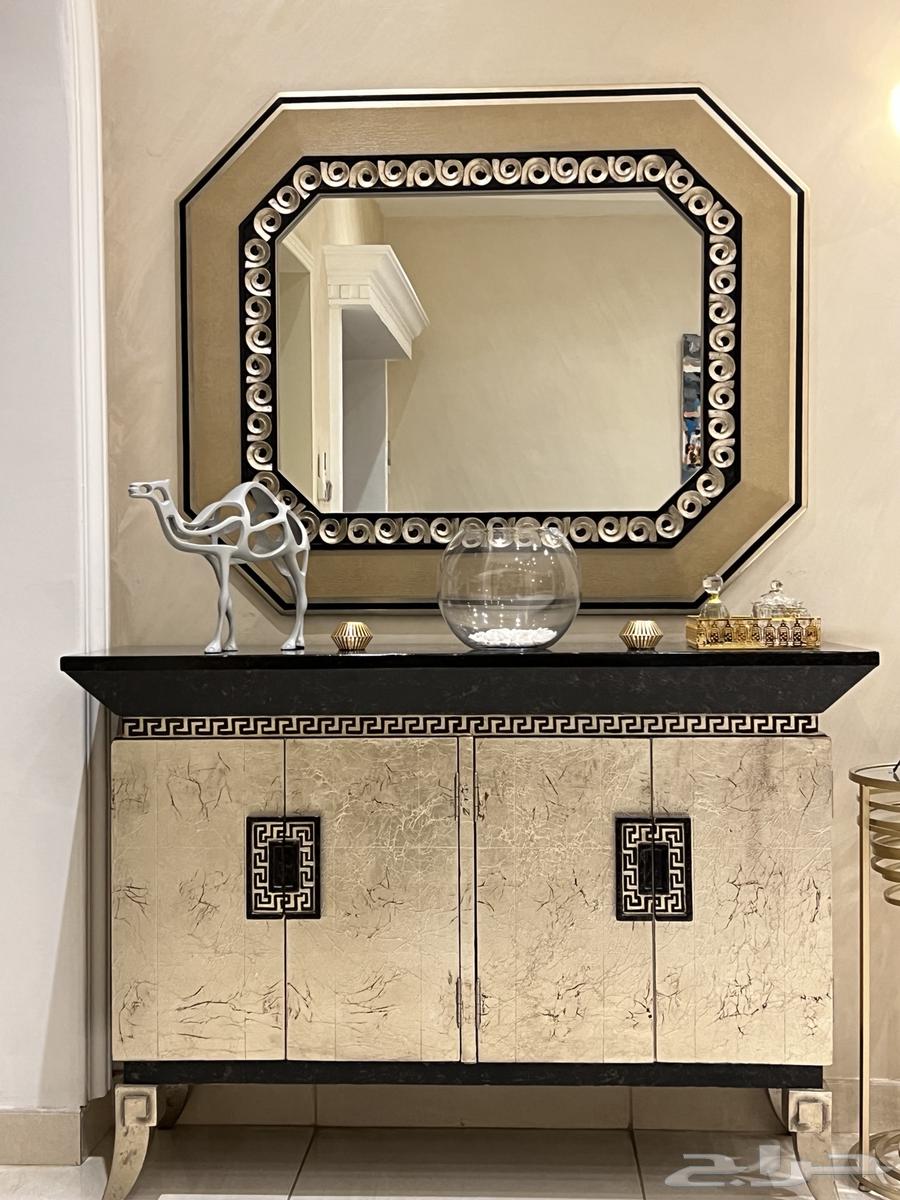 Entrance and Abaya Entrance with Sofa from Al Mutlaq with Table64552718191233112