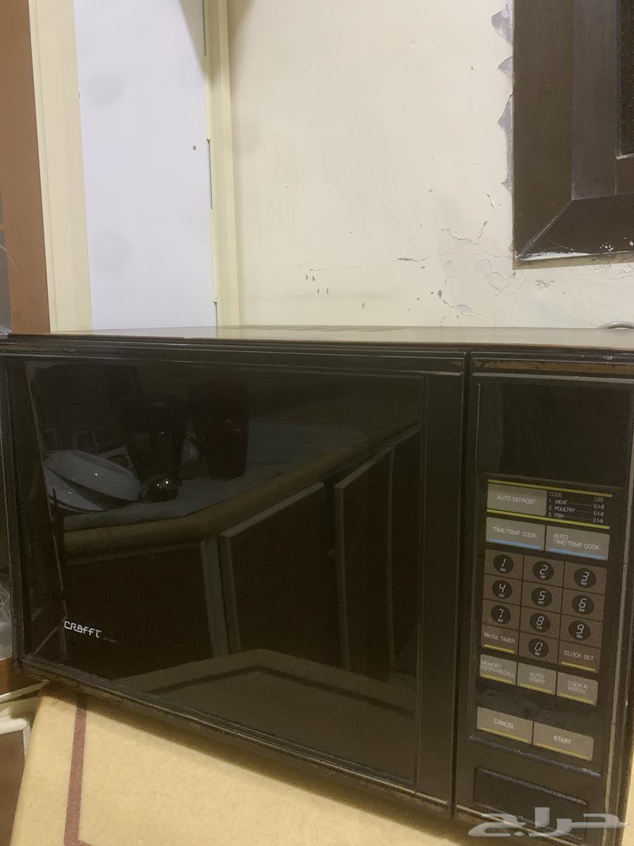 ميكرويف مستخدم استخدام نضيف جدا بس الكهرباء 11064552463028482111