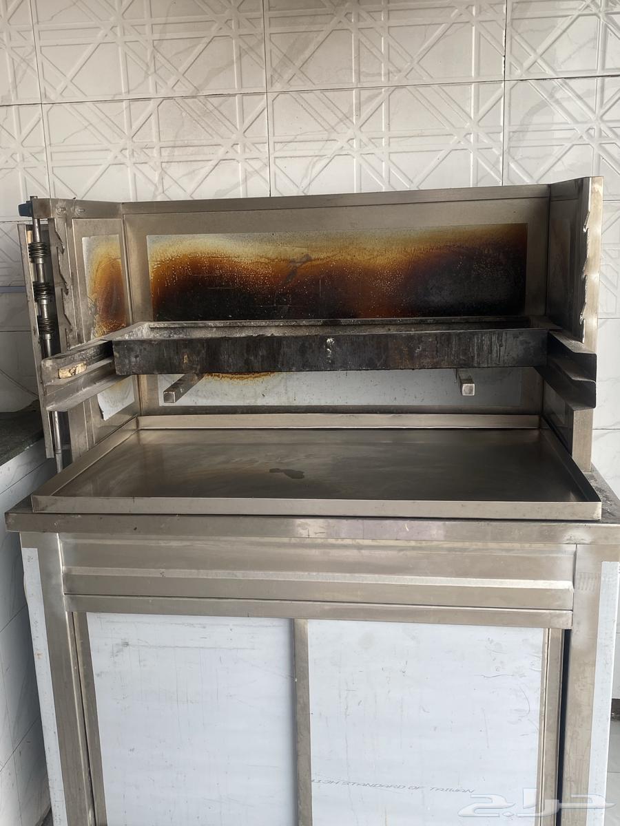 عده مطعم للبيع64550113801986110