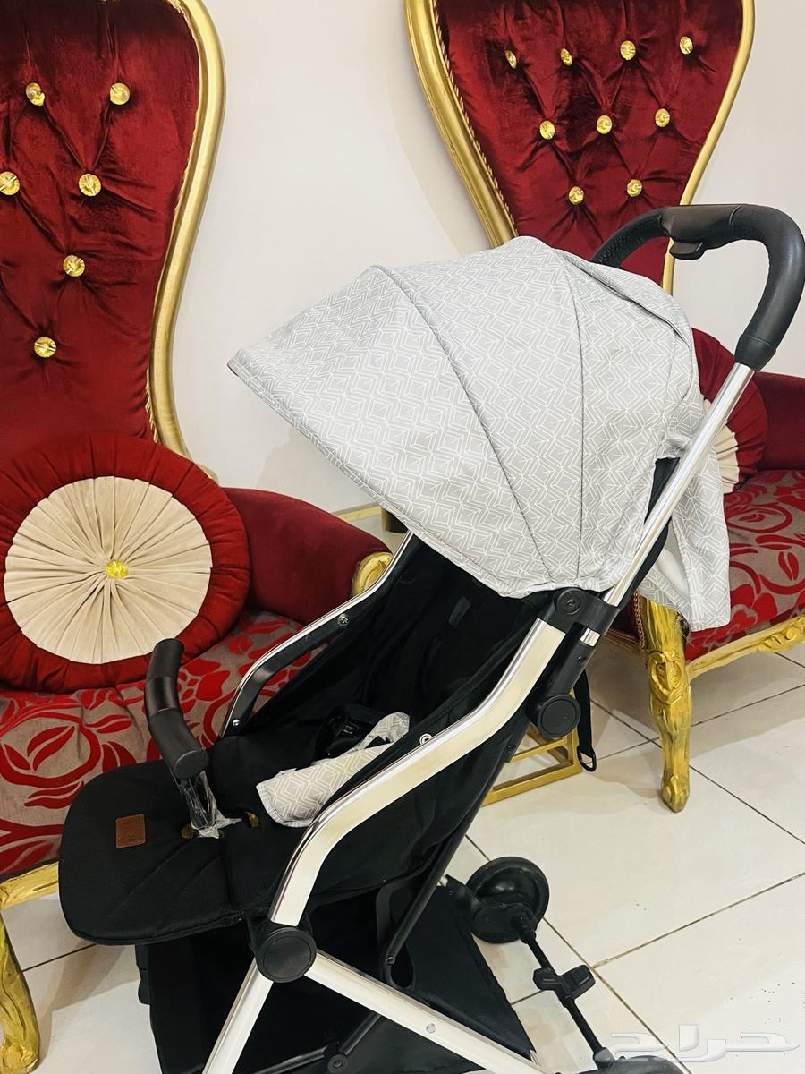 Almost new Arabic stroller, used twice, no defects64553058634371112