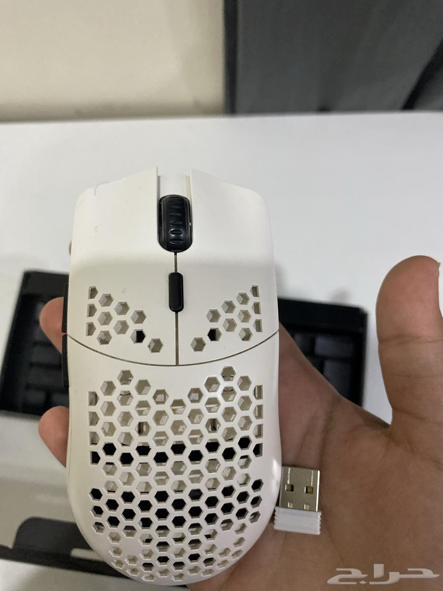 Gaming monitor, mouse, and keyboard64550275397123113