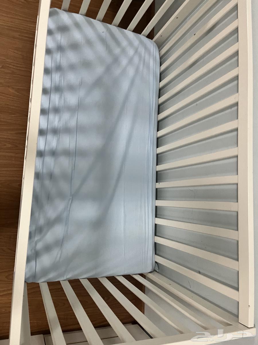 سرير اطفال من سنتربوينت جديد ونظيف64549036860675110