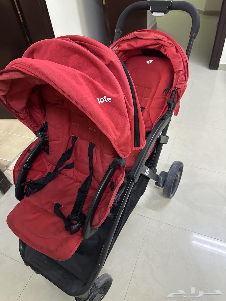 عربة اطفال مزدوجه 400 ريال64547304958210112