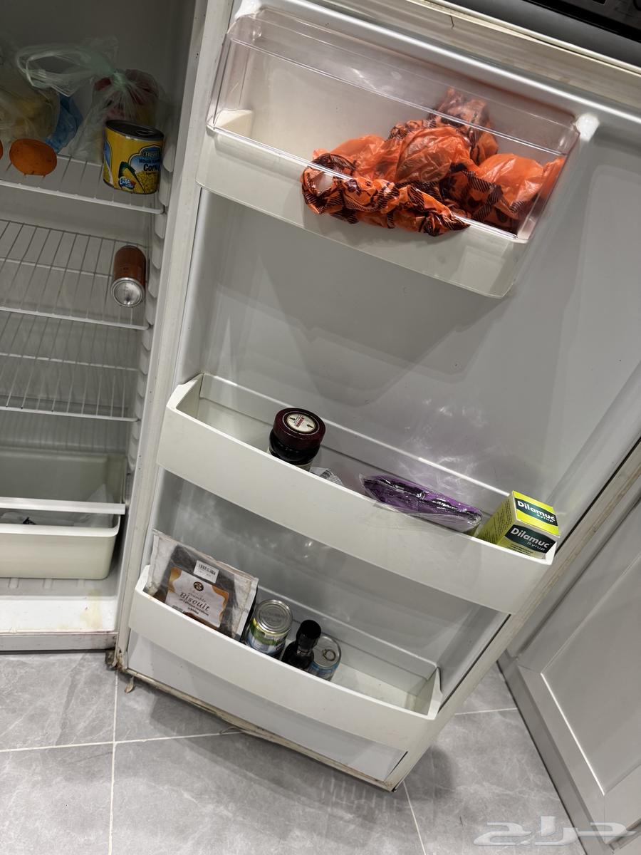 ثلاجه نوع فالكون نظيفه جدا64546082346882114