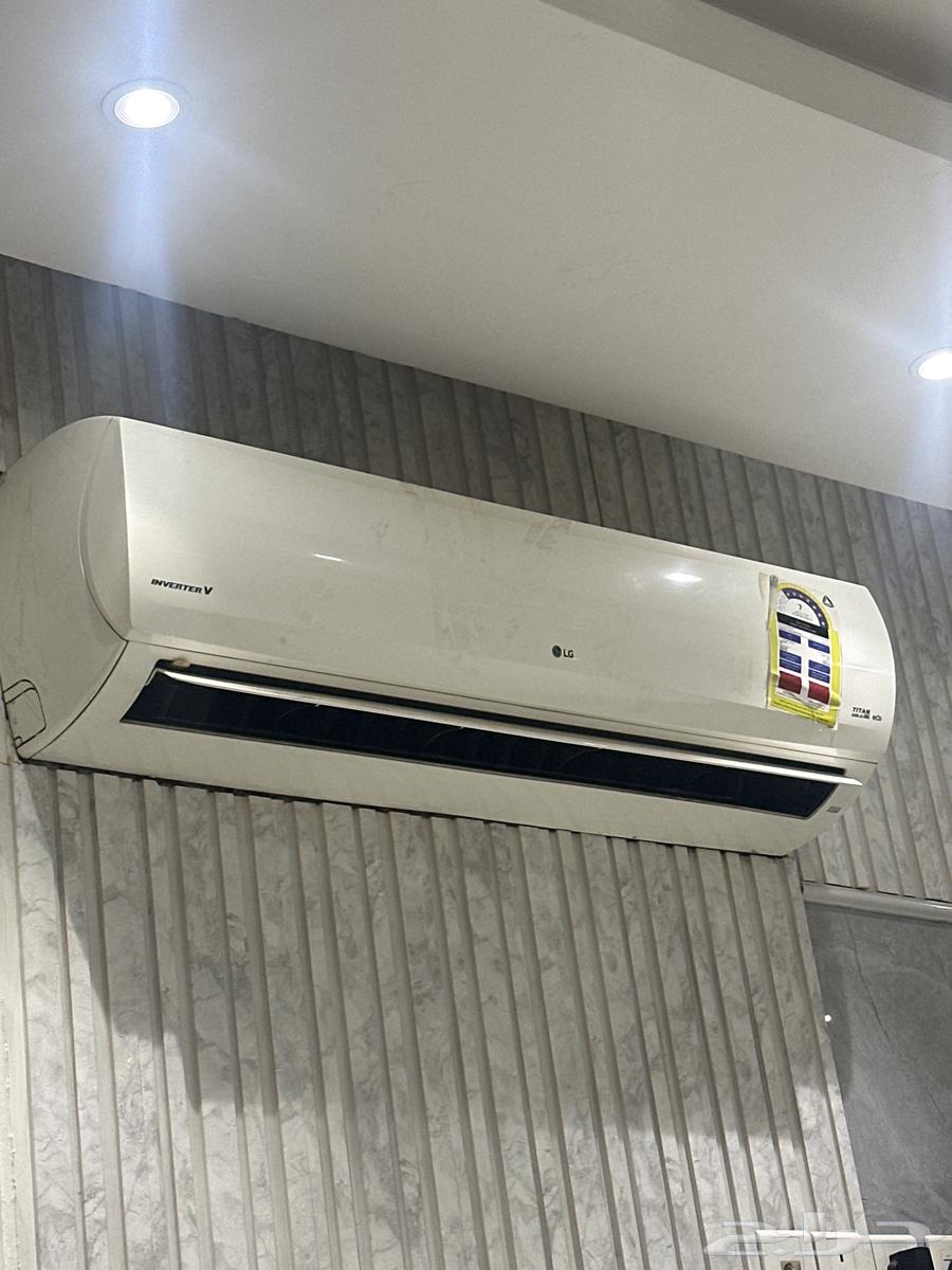 LG air conditioner in good condition64544905613826110