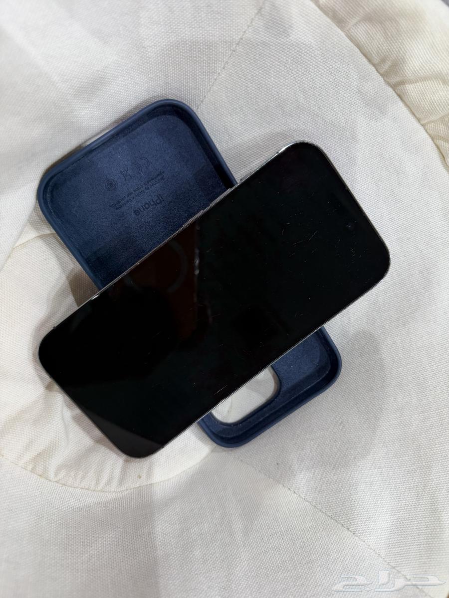 في شمال الرياض فقط iphone 14 pro نظيف جدا يد بيد64550874255875113