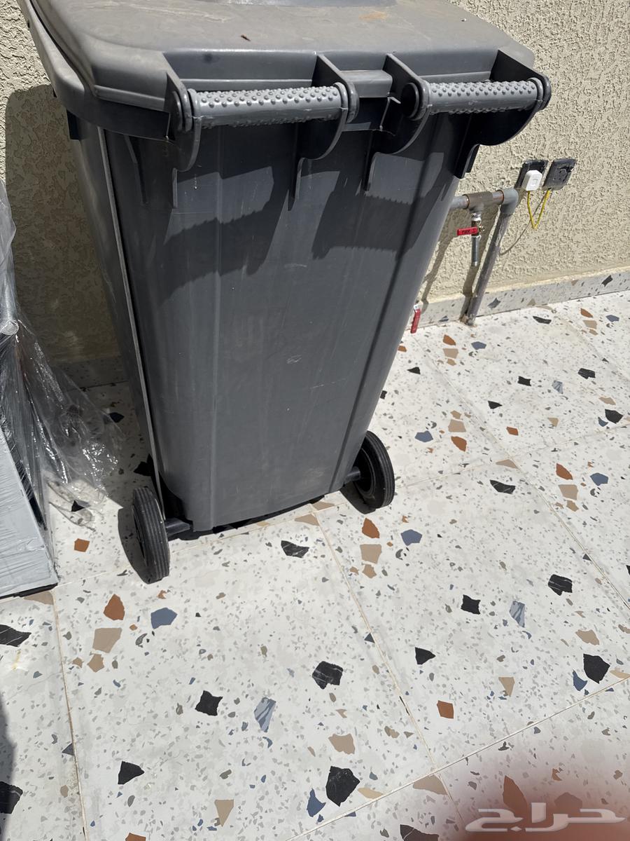 للبيع   فرن   حاوية نفايات   خزان ماء 200 لتر64546361622530110