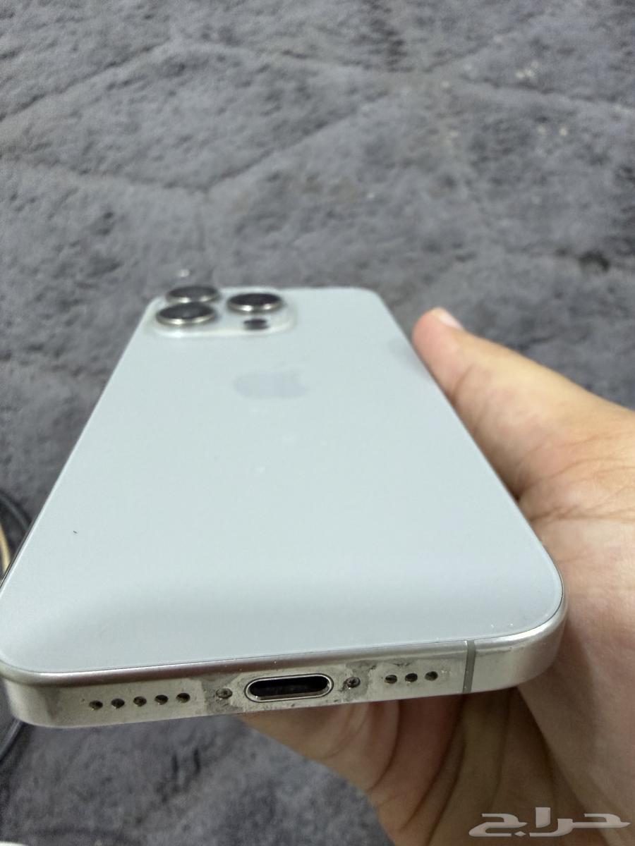 ايفون 15 برو ( 256 جيجا ) نظيف جدا64553001625217112