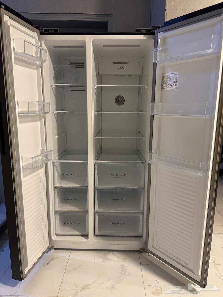 للبيع بسعر مناسب كونر عطور فخم  ثلاجة بابين جديدة في عطل با64553313935617114