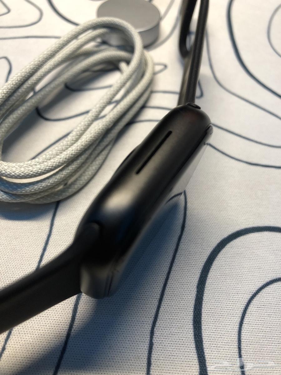 A watch similar to Apple version 964545231461251112