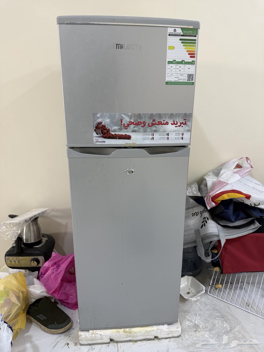 Majesty silver refrigerator 4.7 feet, used for 7 months64548730638721111