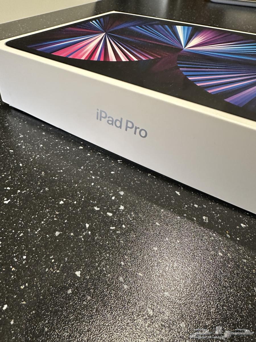 للبيع ايباد برو الجيل الثالث 128 قيقا64546720970371111