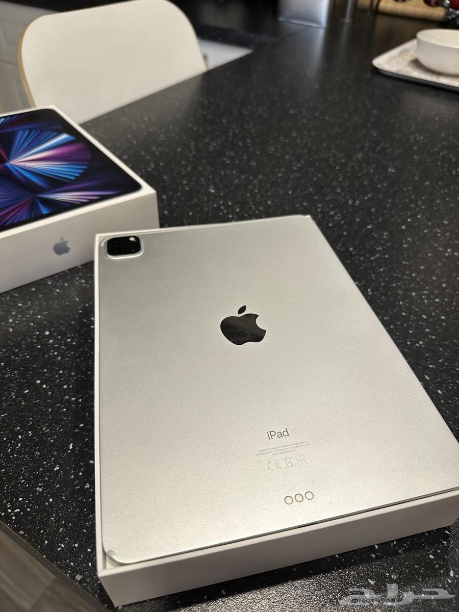 للبيع ايباد برو الجيل الثالث 128 قيقا64546720970371114