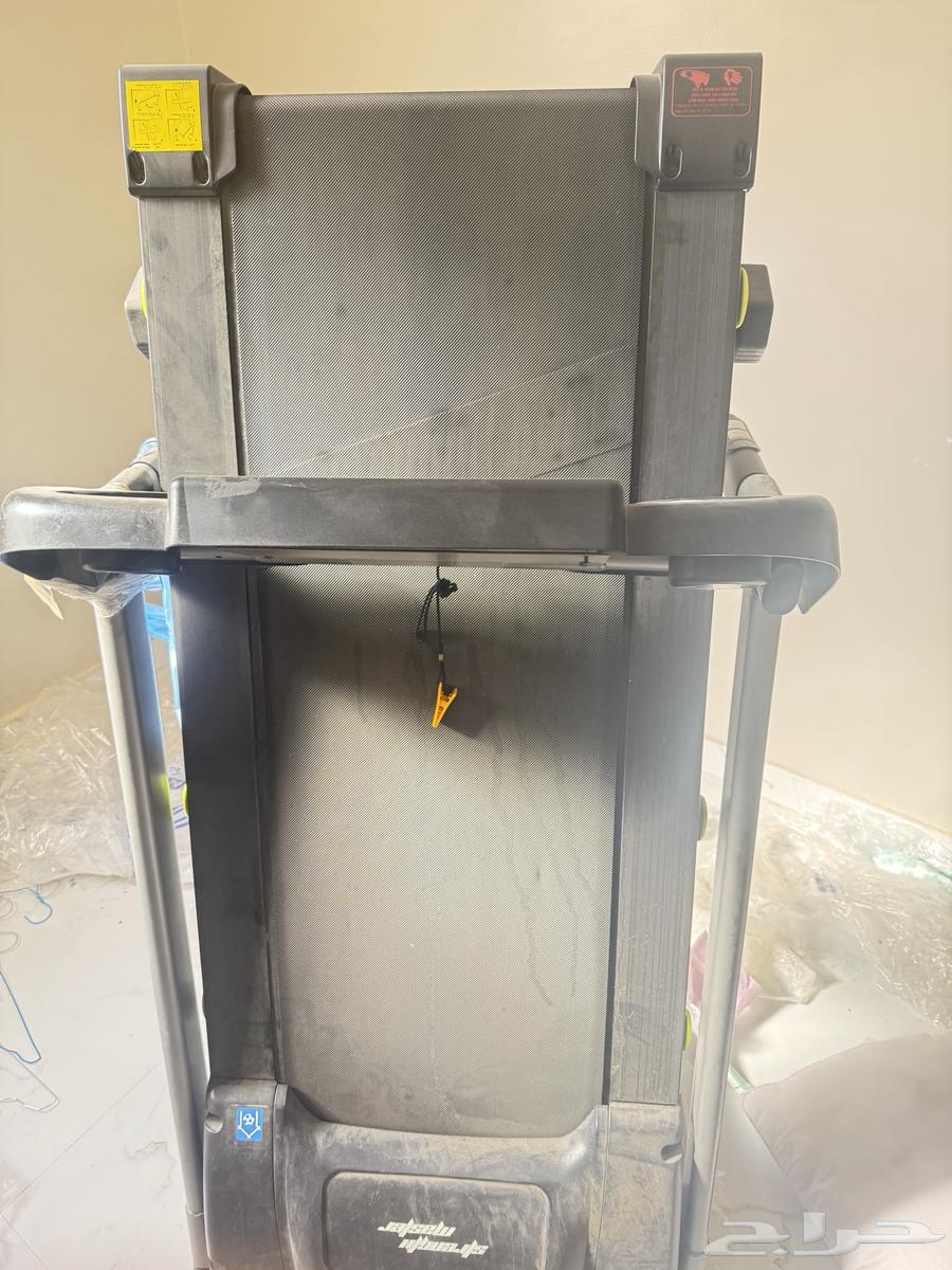 شاشه 50 بوصه وسير رياضي وكنبه وسرير64548266549249111