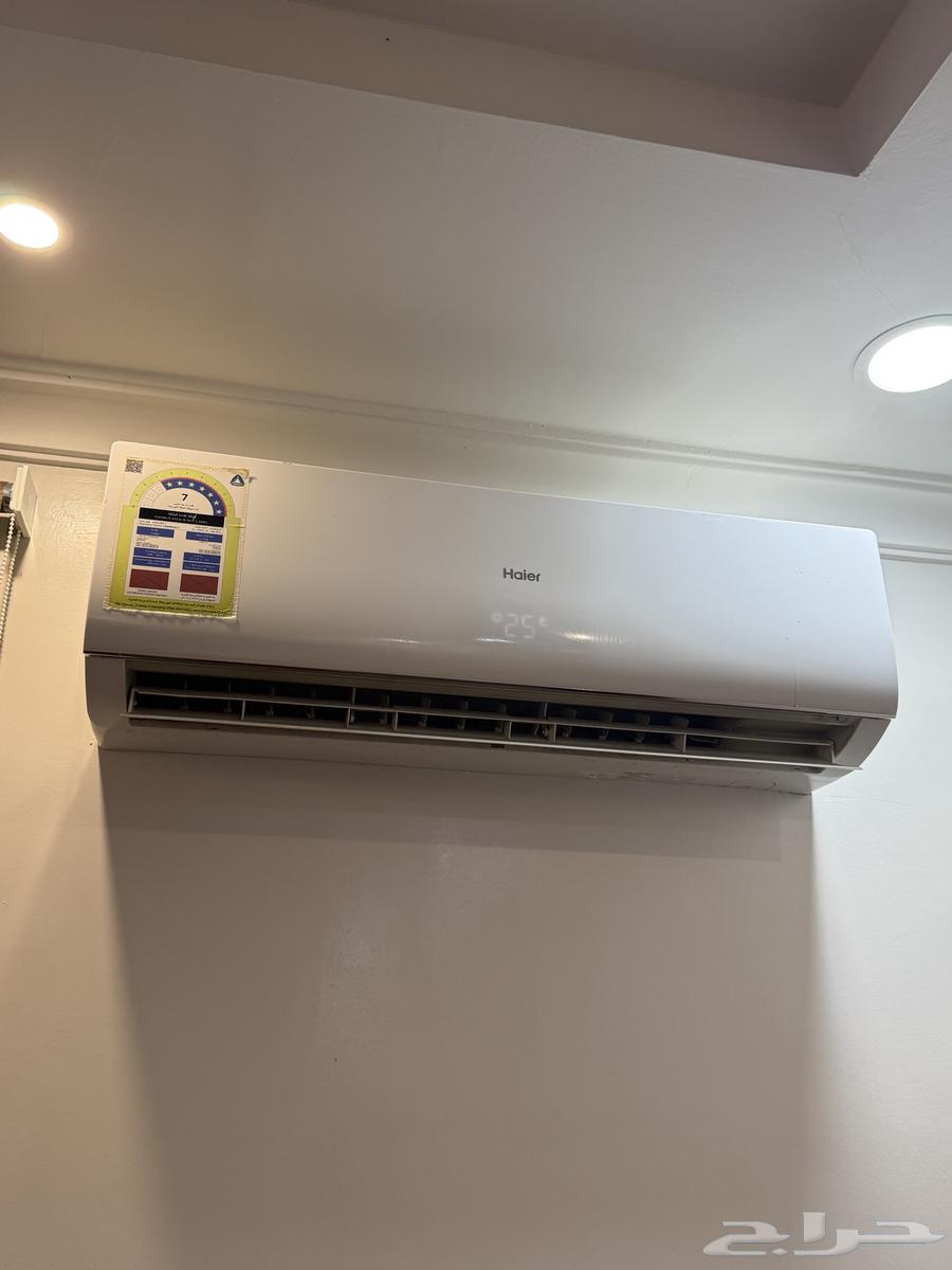 Two 18-unit split air conditioners, clean and cold64545245780099112