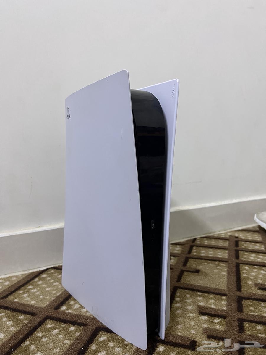 سوني 5 سي دي مع 4 العاب64549556614018112