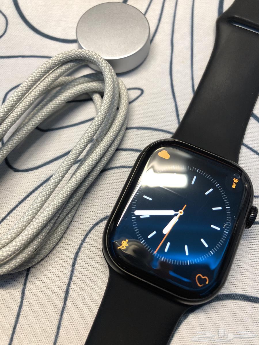 A watch similar to Apple version 964545231461251110