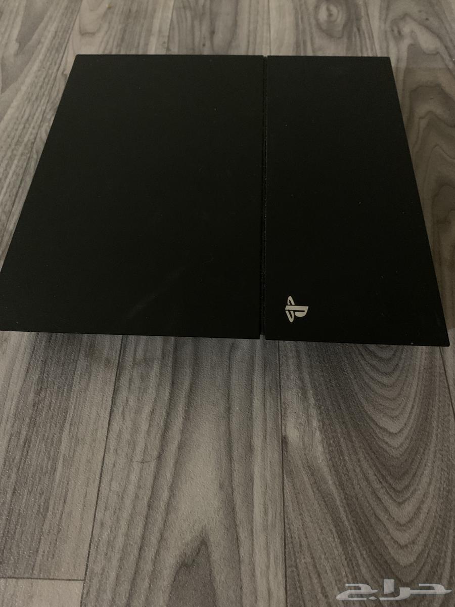 Sony 4 with its original hand controller, used for two months64553001549058110