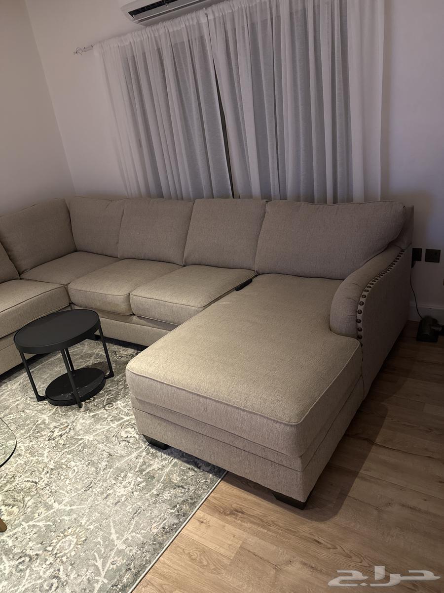 كنب اشلي امريكي استخدام بسيط جدا64553257257729112