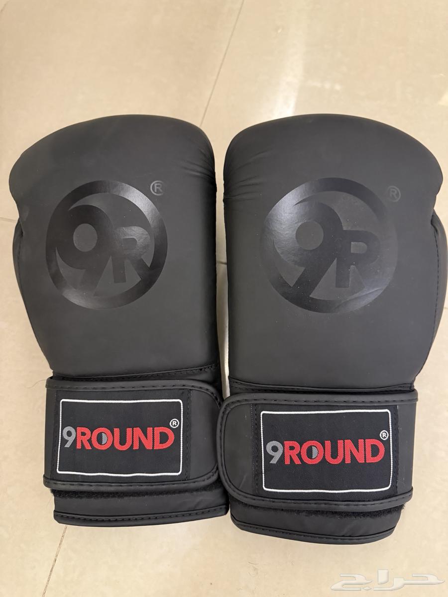 قفازات 9Round جديدة بكيسها 250 ريال64544706138242110