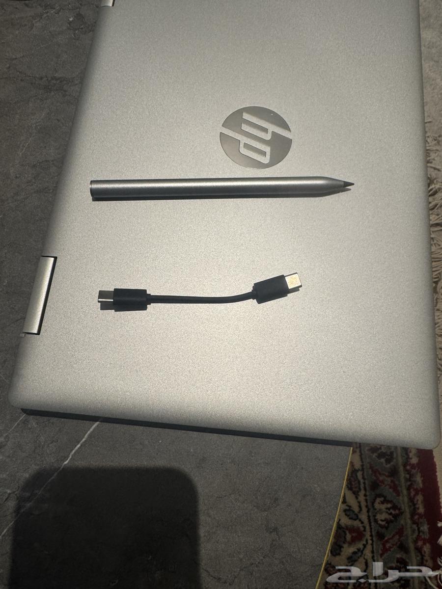 Almost new laptop used only for graduation project and then left unused64548140344963110