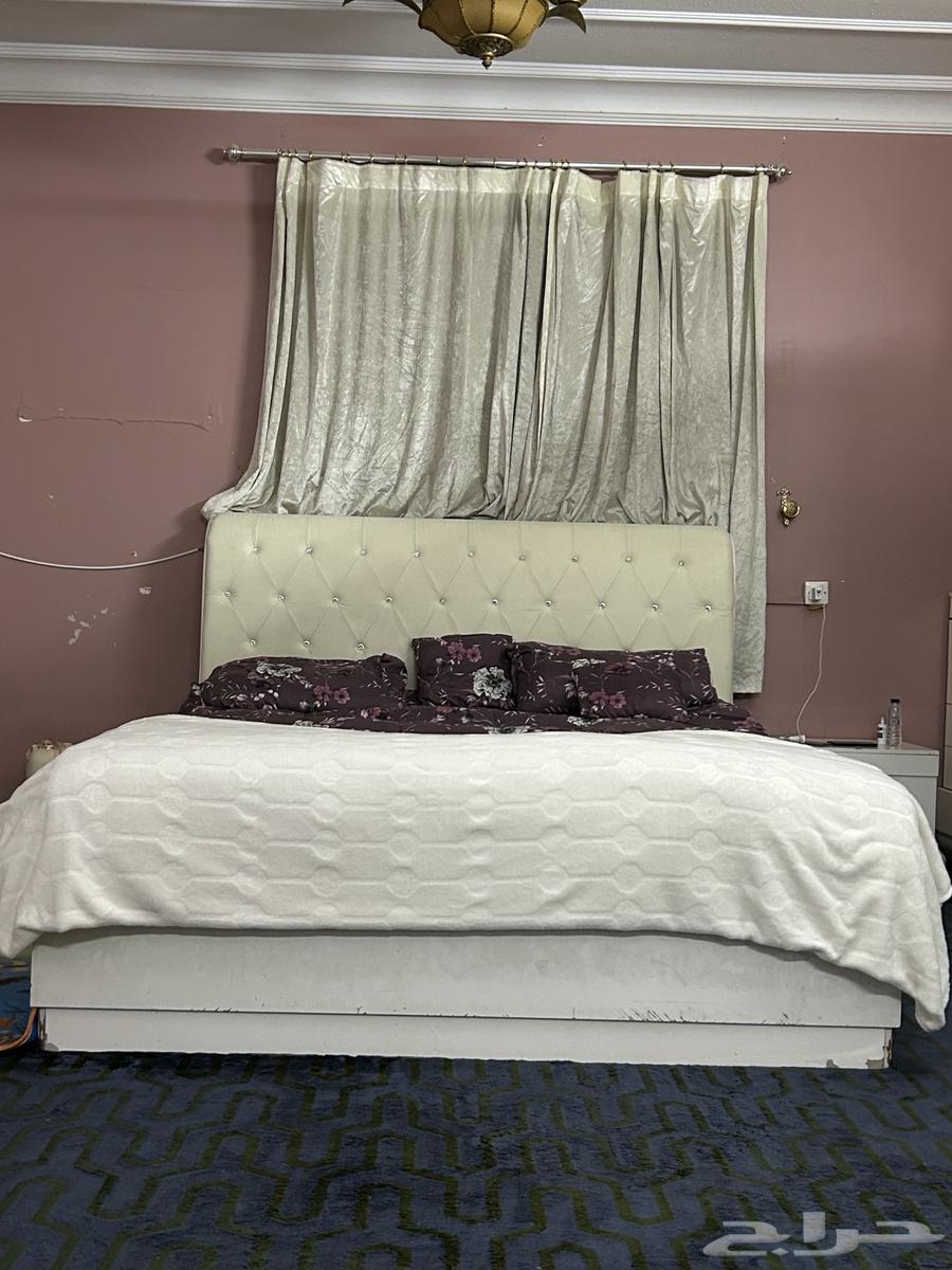 غرفت نوم كبيره كامله للبيع64545884606979111