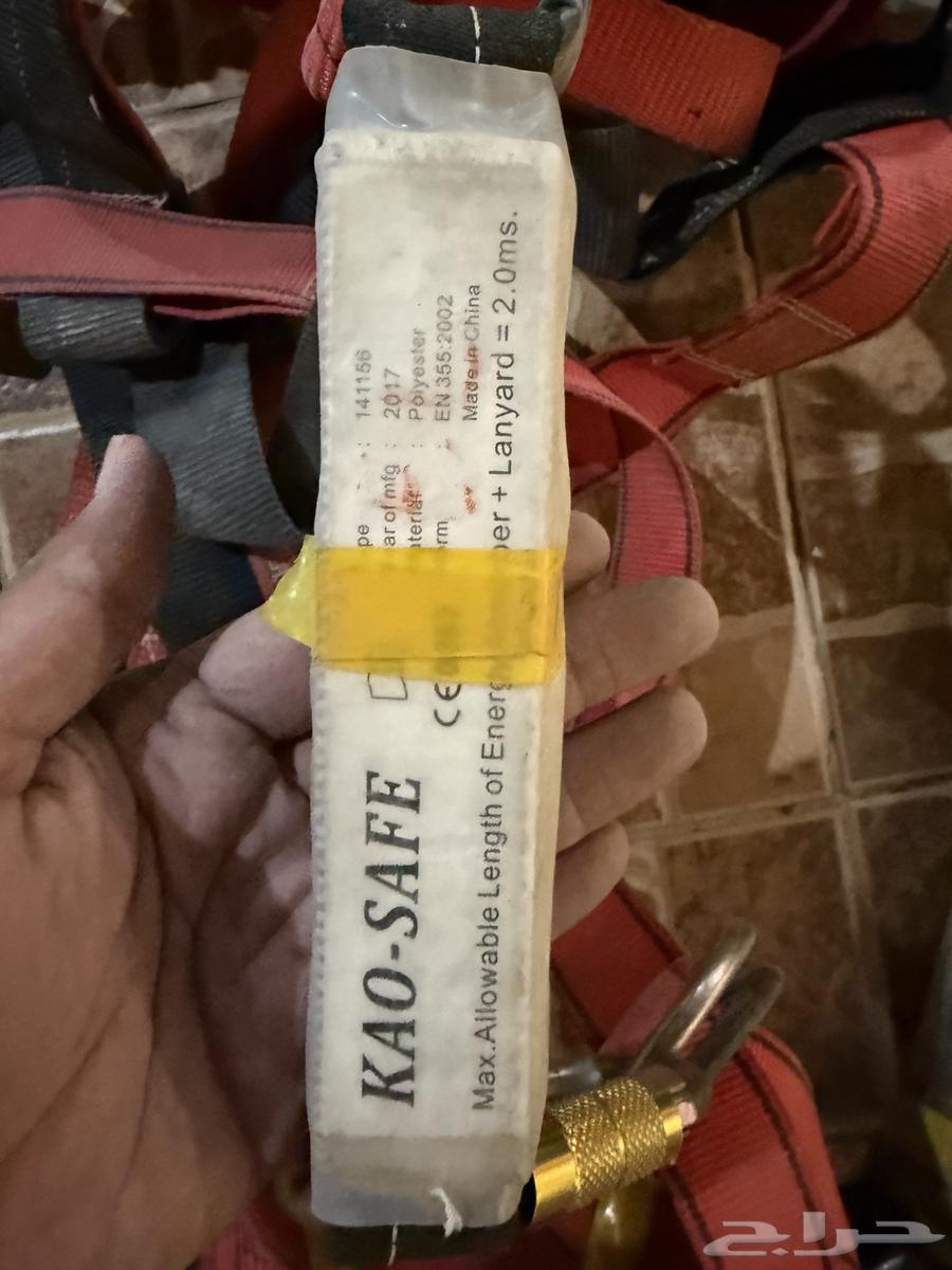 مجموعة معدات بناء مستعمله64550379526785111