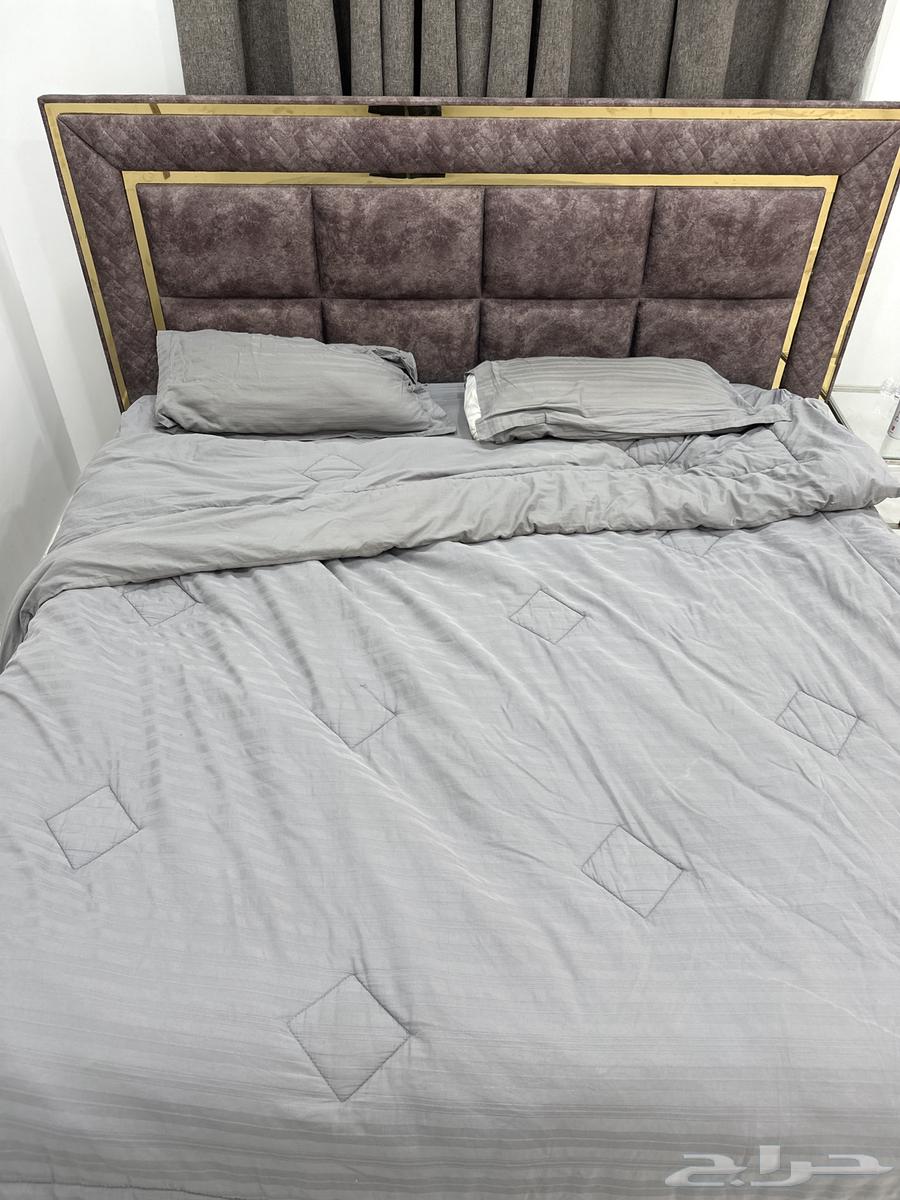 سرير للبيع64545913432835111