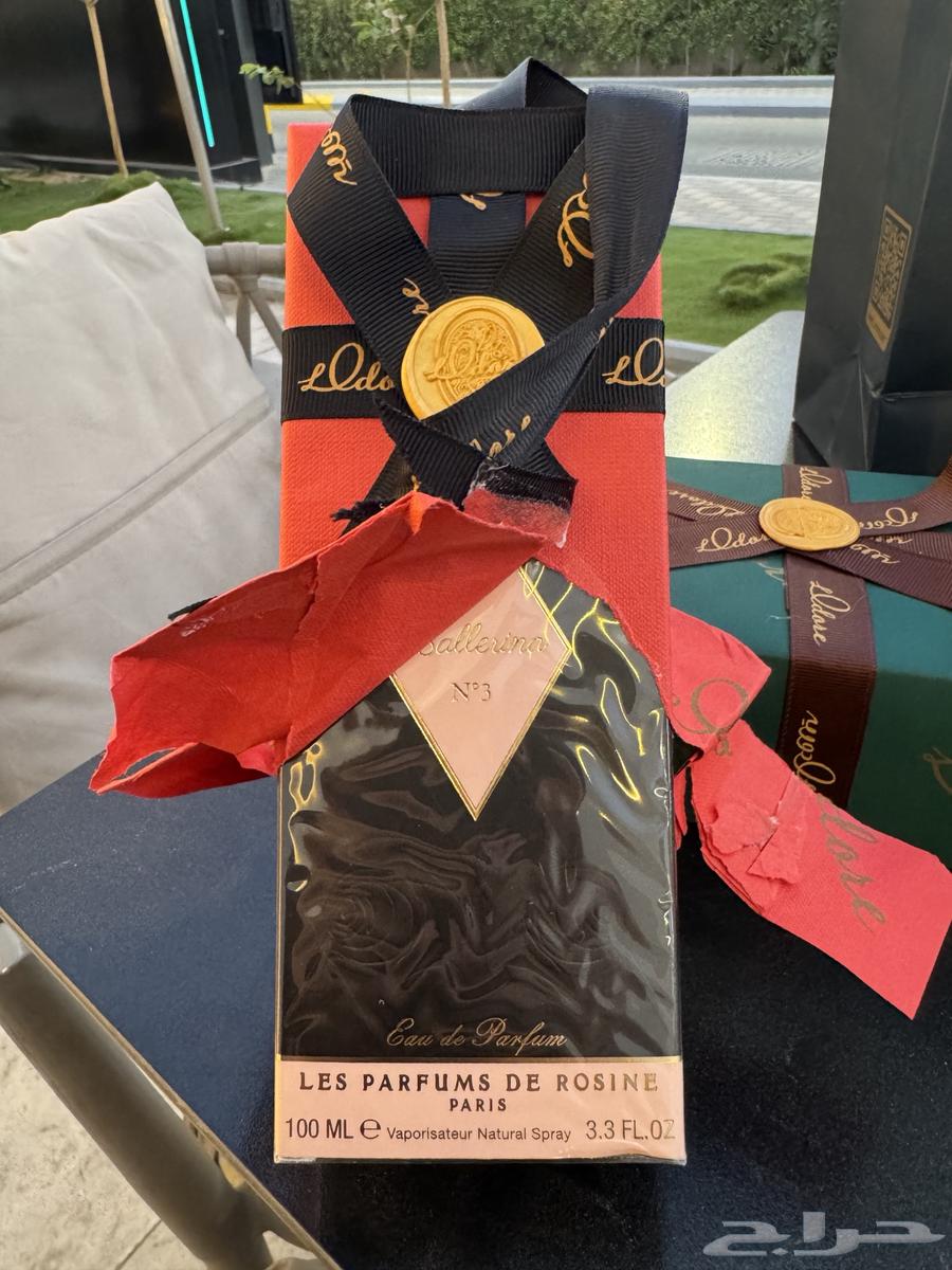 Two new L'Odorier perfumes that have only been unboxed64544368371970111