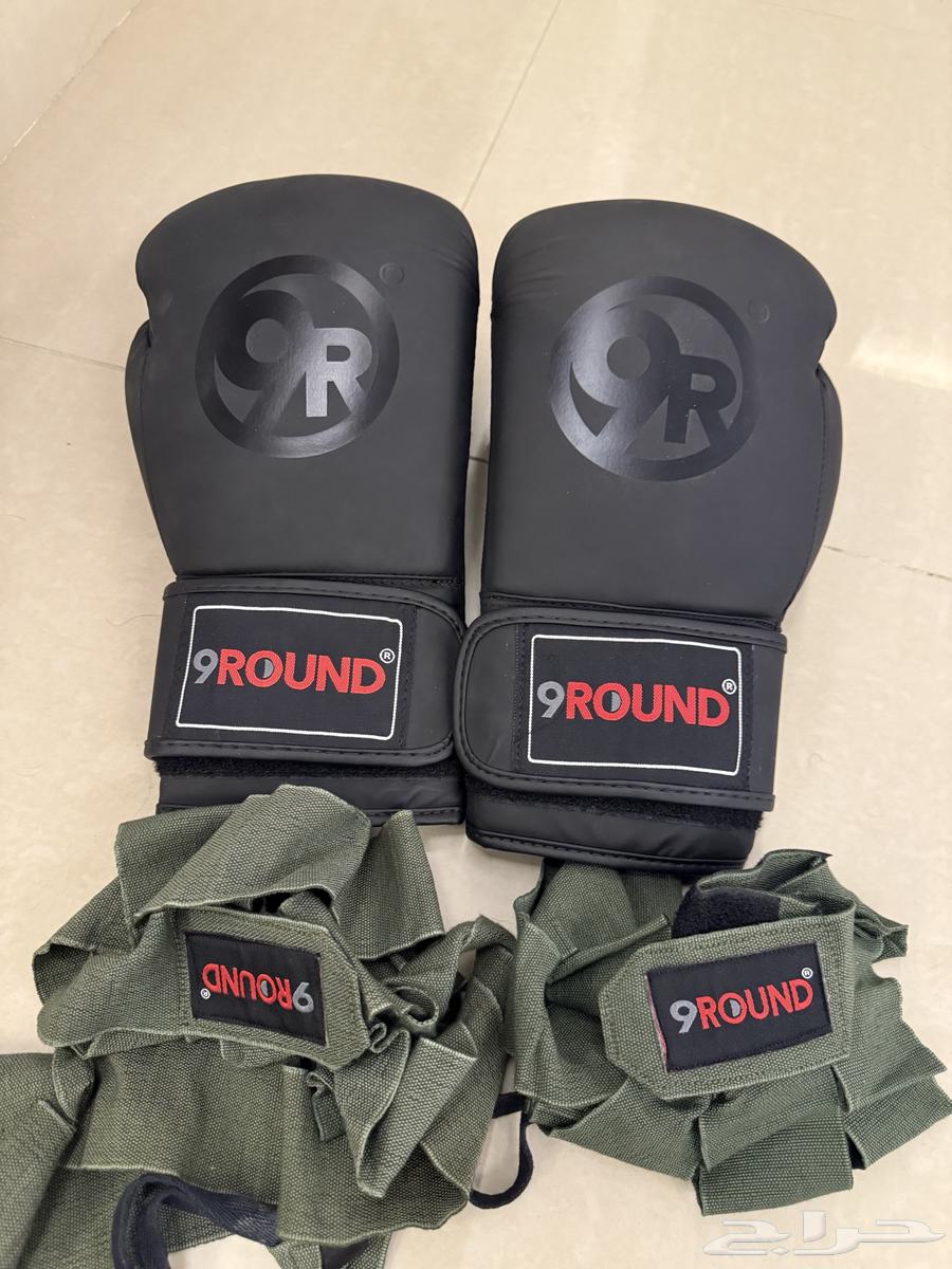 قفازات 9Round جديدة بكيسها 250 ريال64544706138242111