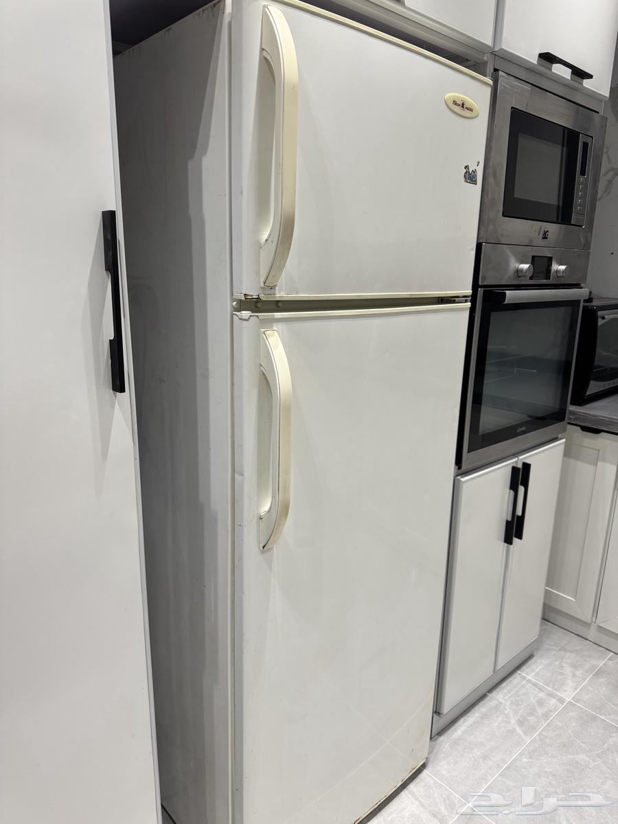 ثلاجه نوع فالكون نظيفه جدا64546082346882111