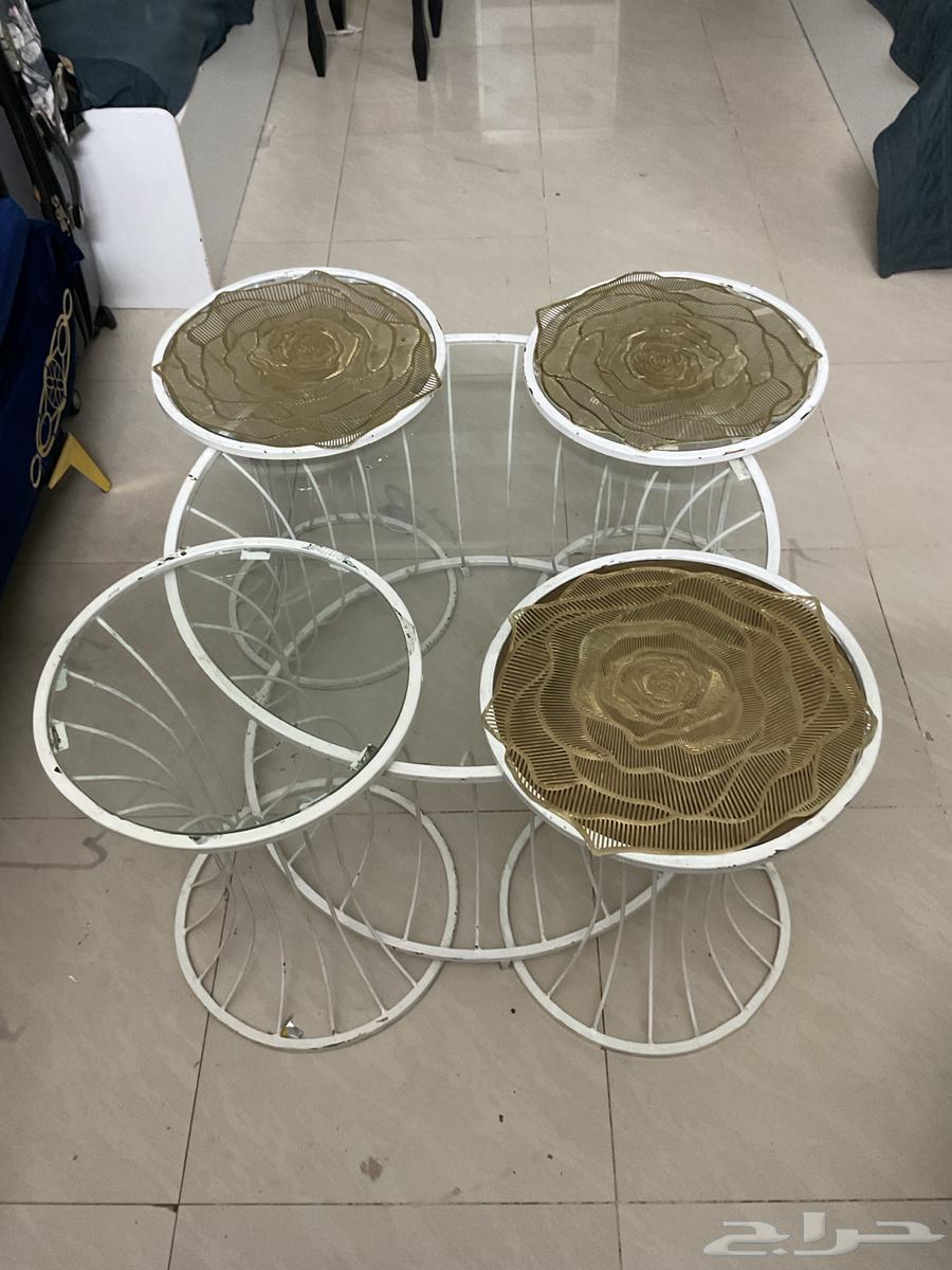 Serving table64550732920451110