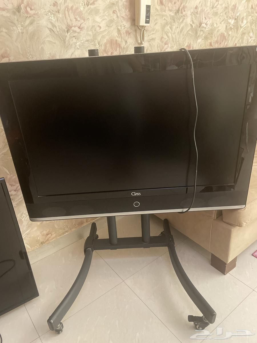 Screen and stand64547569456771112