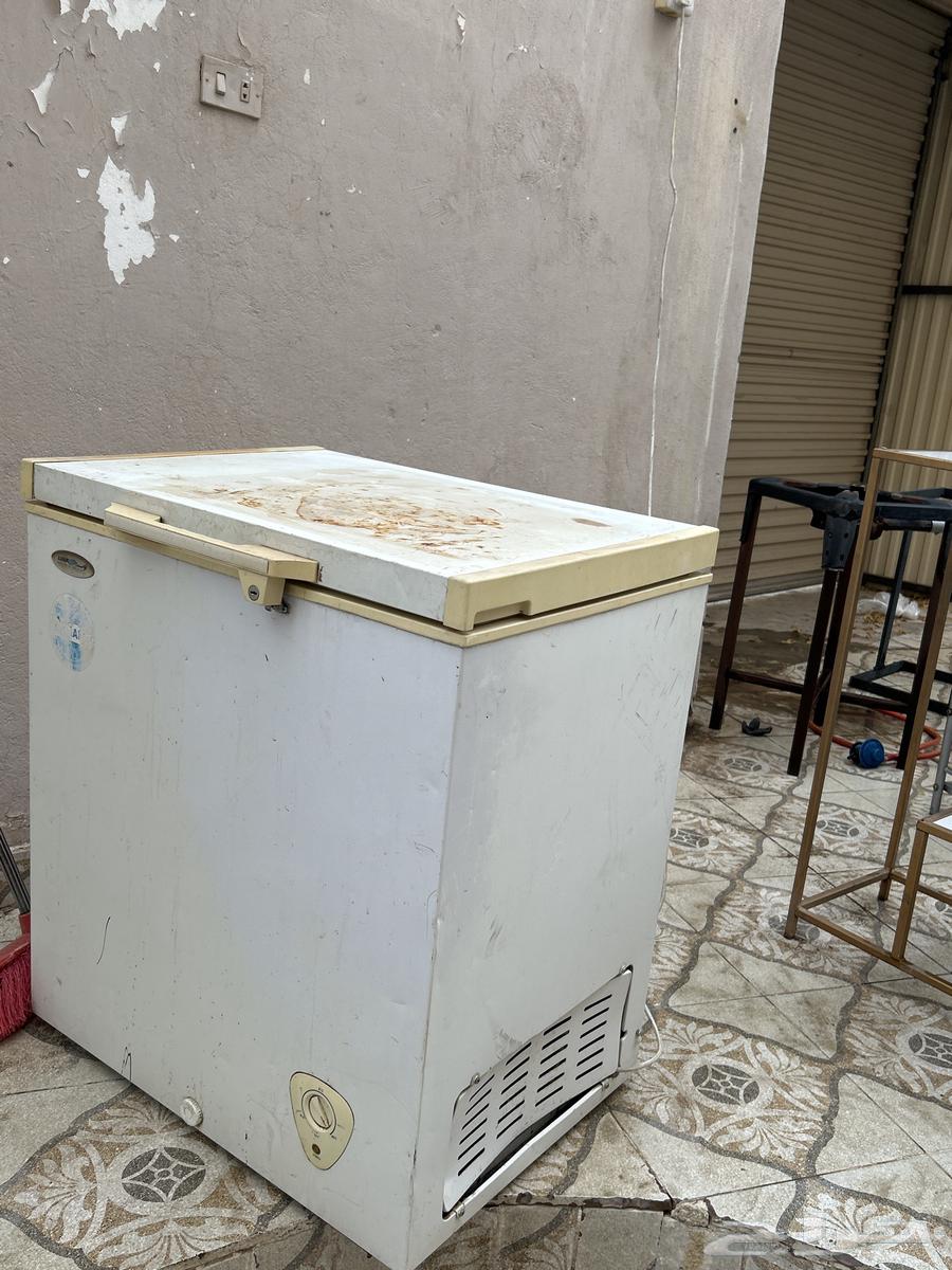 Freezer for sale, very cold and almost new, I've had it for two years64549928707713110