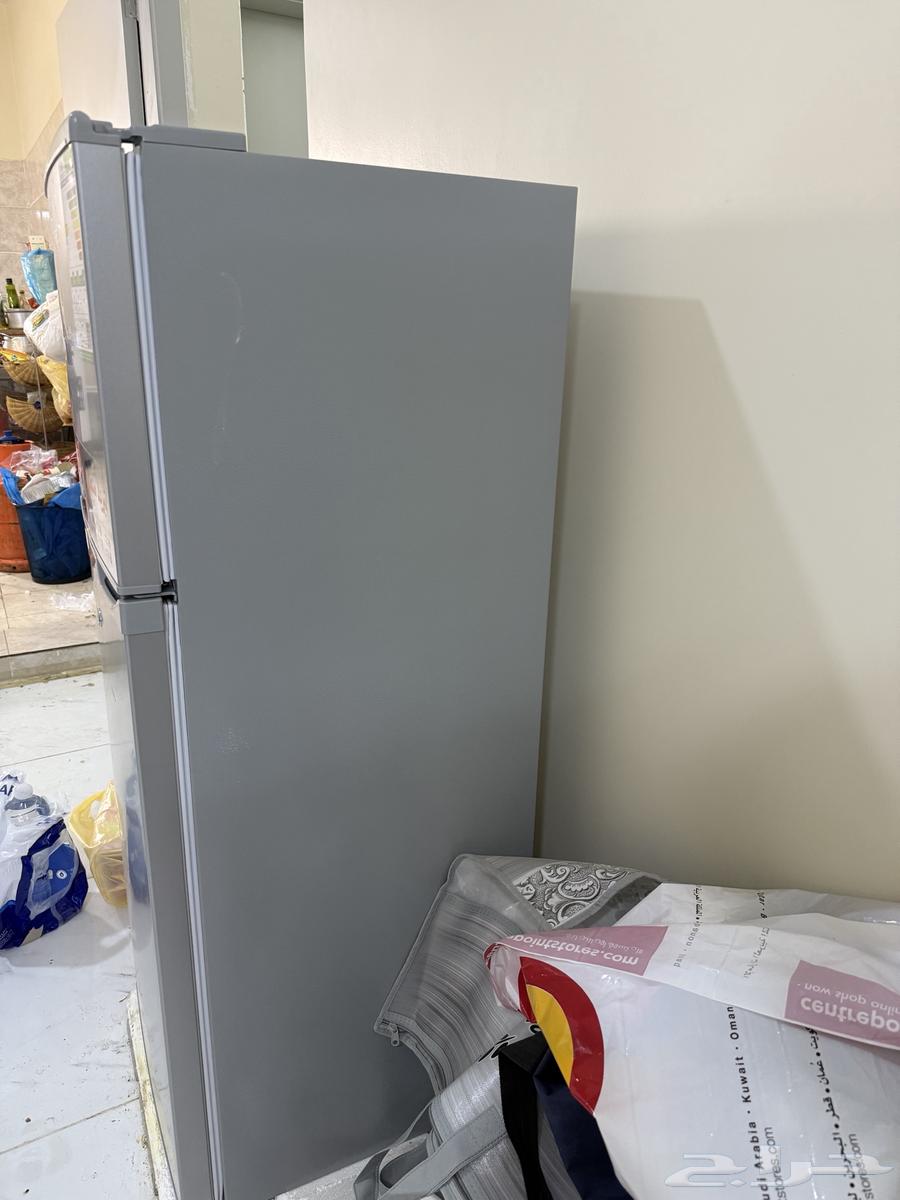 Majesty silver refrigerator 4.7 feet, used for 7 months64548730638721112