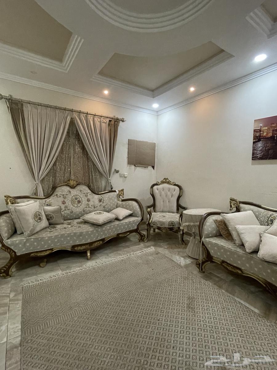 للبيع طقم كنب 11 شخص64553342173059112