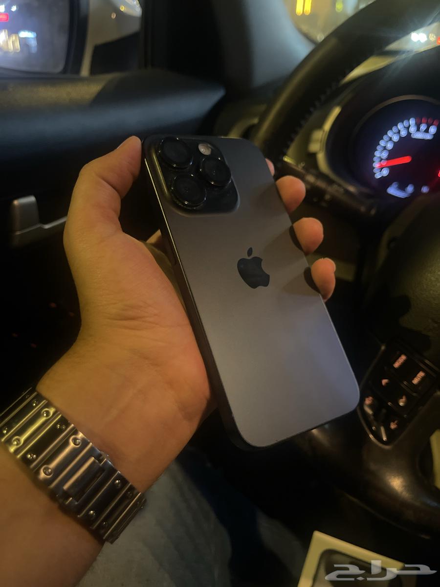 iPhone 15 Pro, must be clean64543719430914110