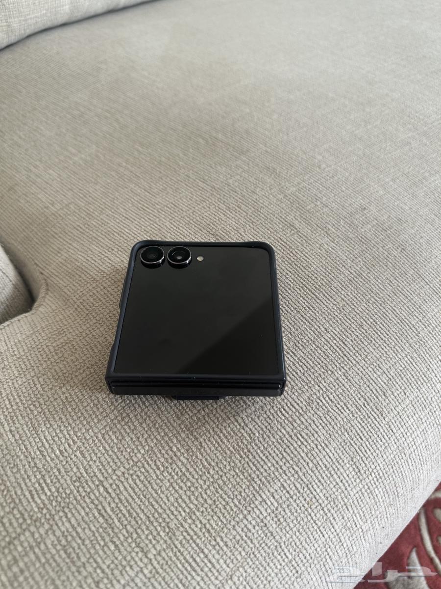 ارخص جالكسي زد فليب 7   Galaxy Z Flip 764547082694531110