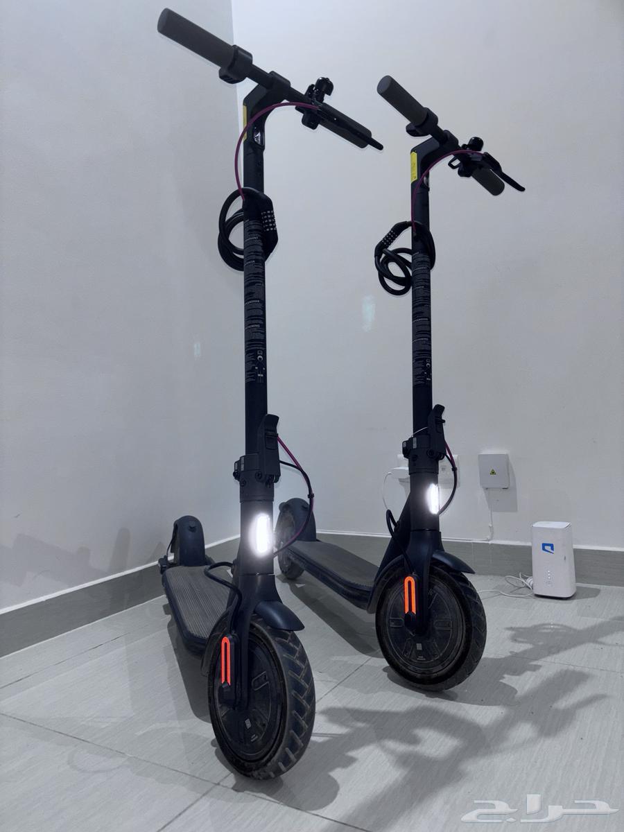 Scooters like new64550817626498112