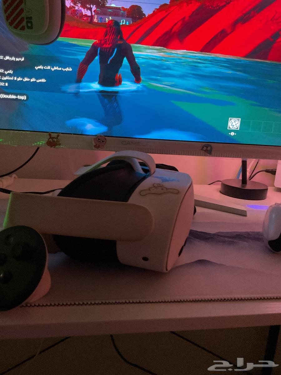 VR virtual reality glasses in AR64552048281218112