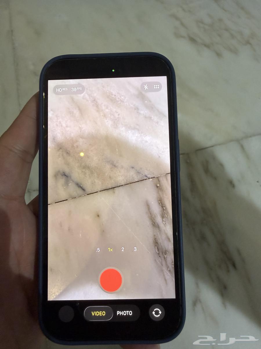 في شمال الرياض فقط iphone 14 pro نظيف جدا يد بيد64550874255875110