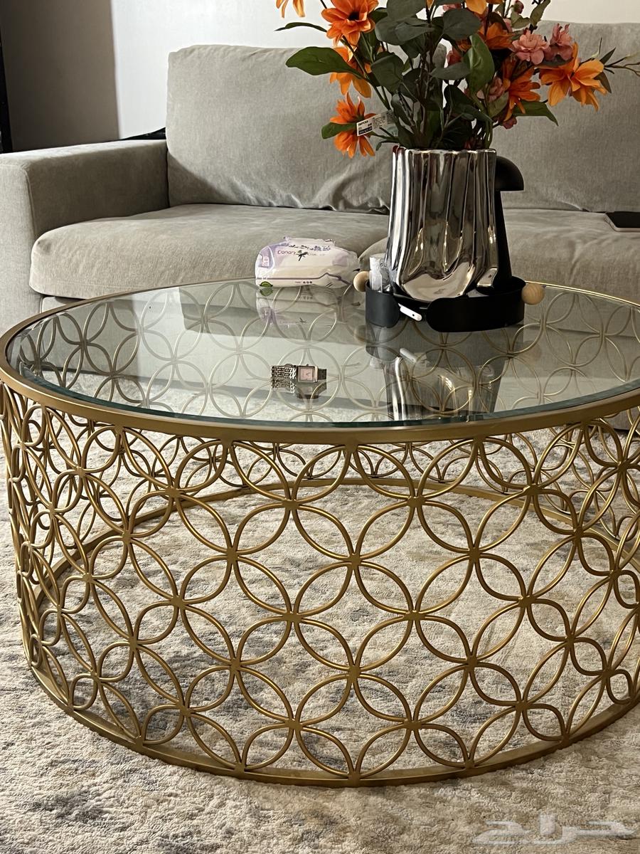 Excellent condition table64546110834563110