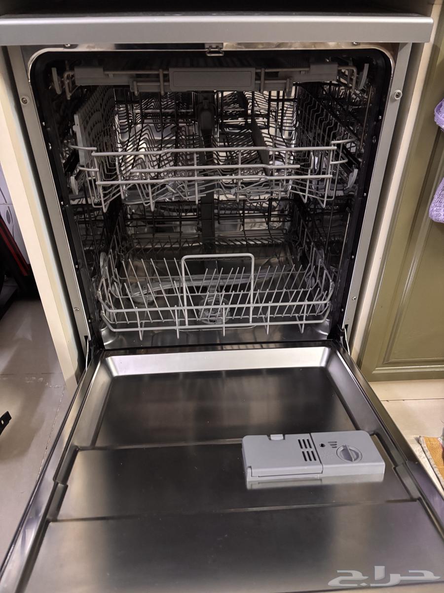 New dishwasher, very simple to use64544720245123112