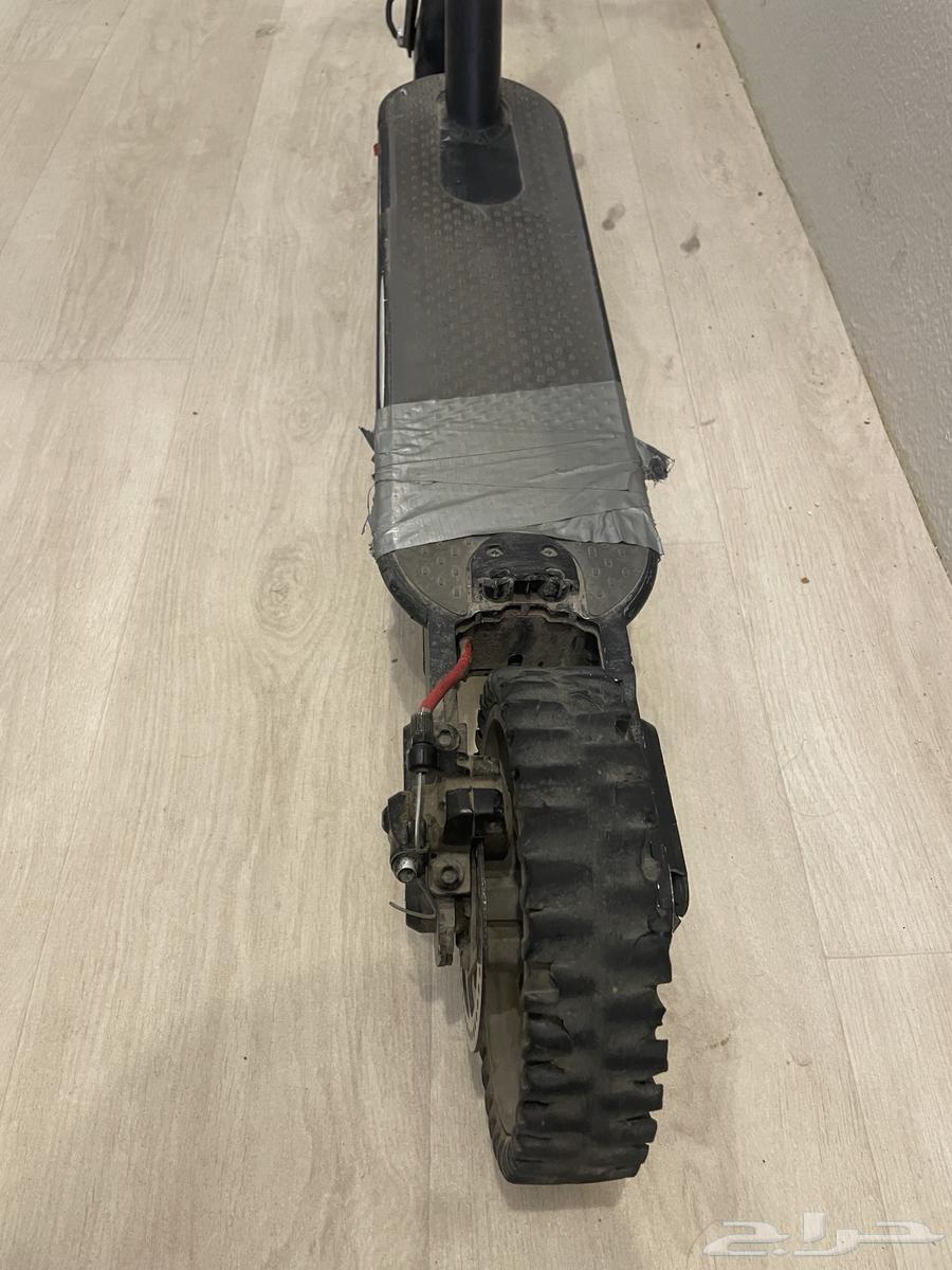 سكوتر كهربائي وقوف64548448533123113