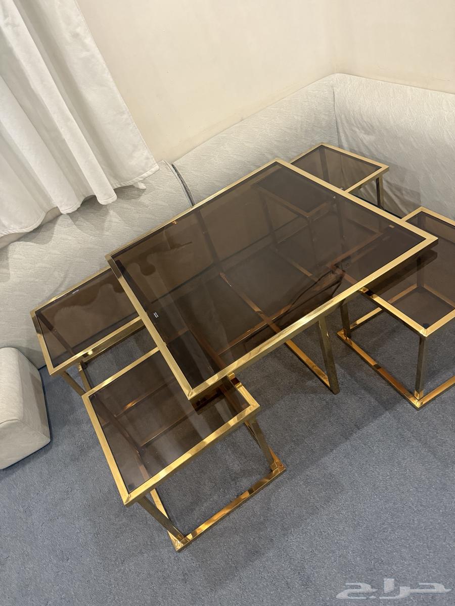 Serving Table64550332463618111