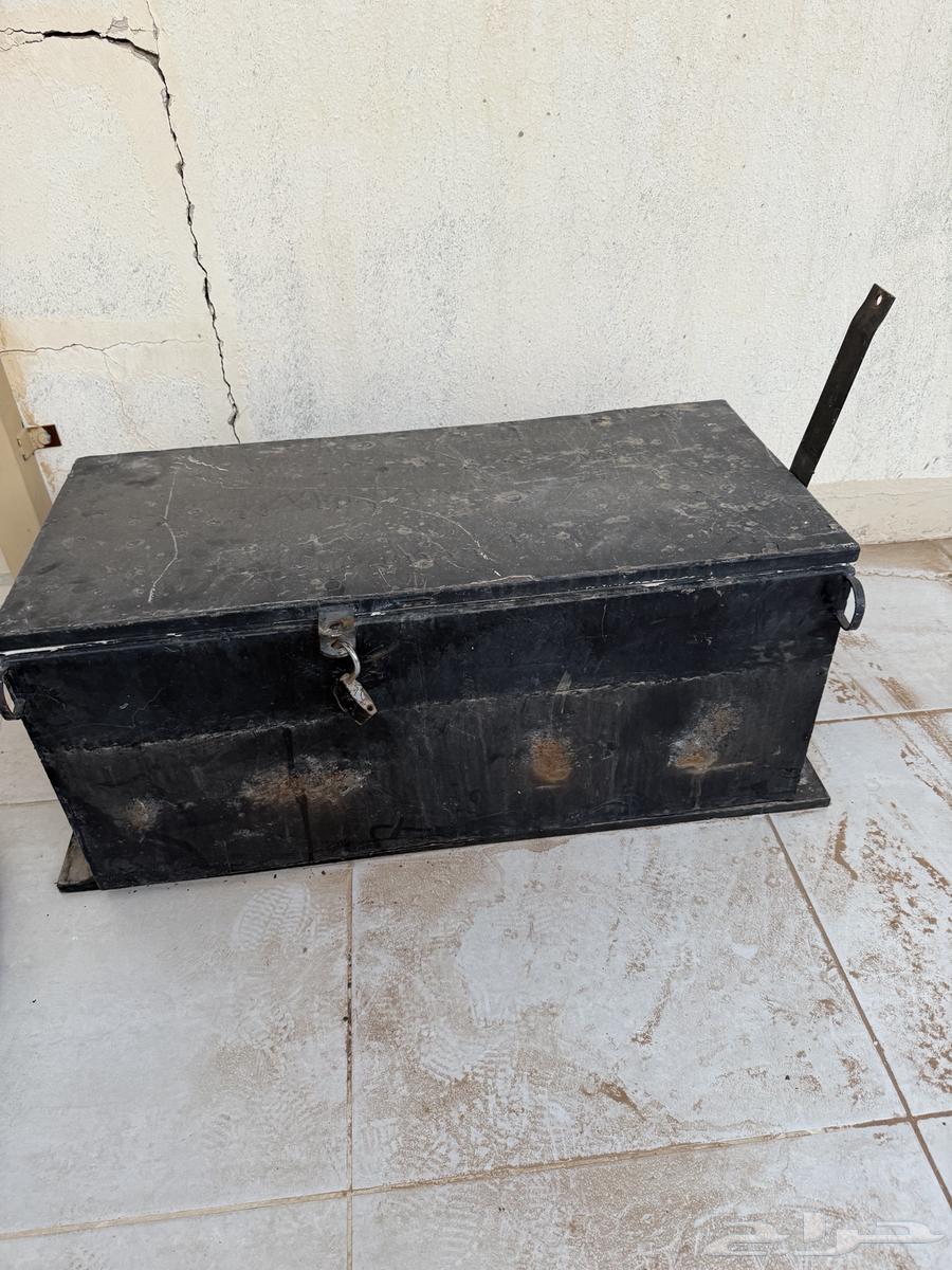 للبيع شبك سياره  شنطة سياره64548981382530112