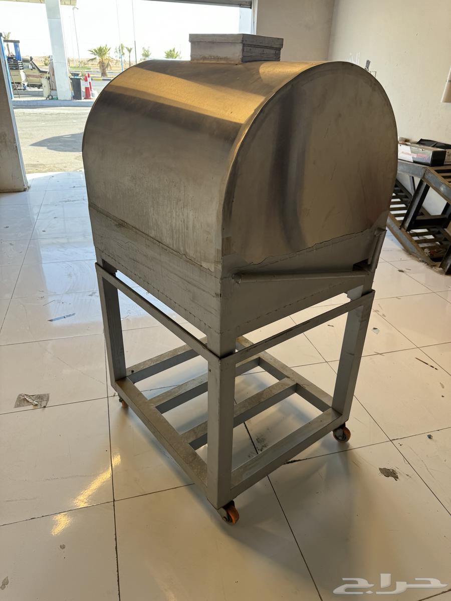 فرن للبيع استخدام يومين فقط64547888547969110