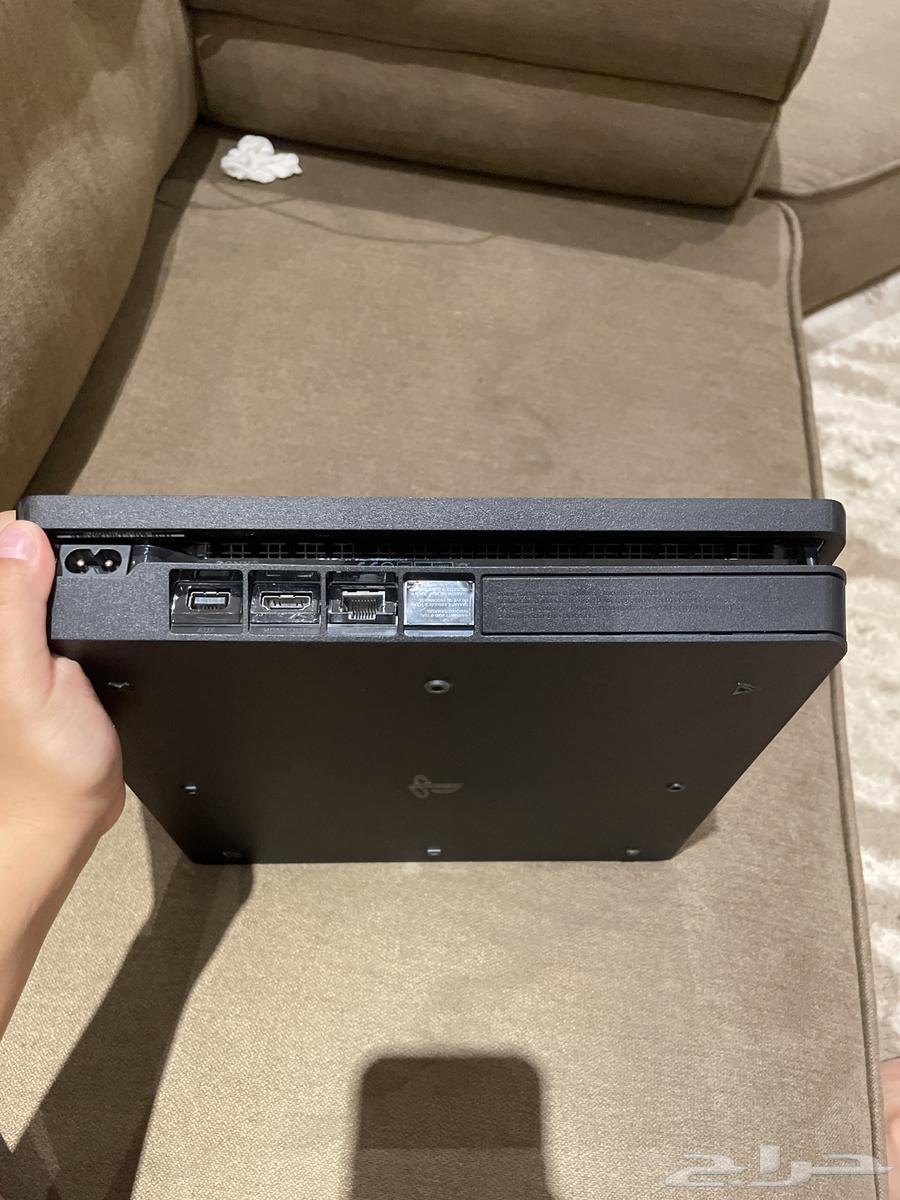 بلايستيشن فور نظيف جدا للبيع64548462625923112