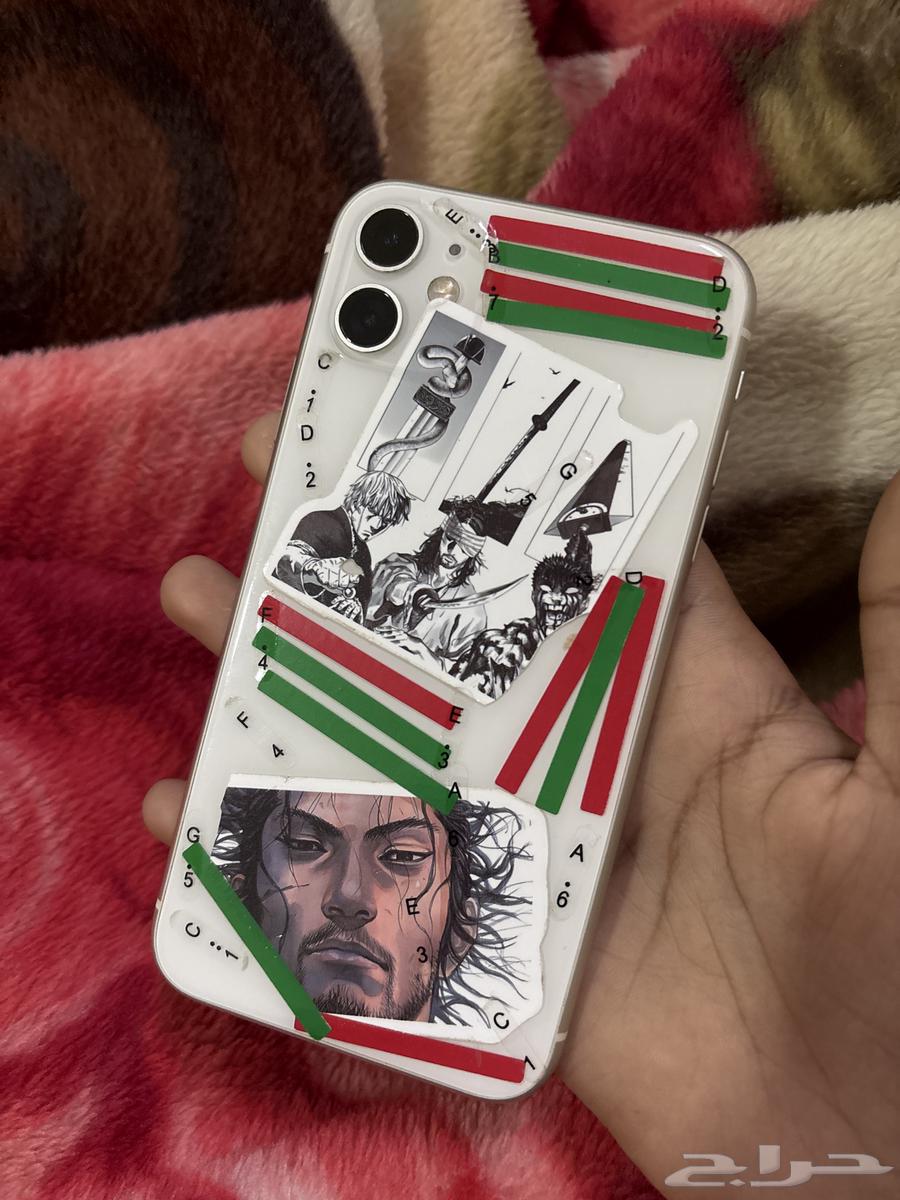 ايفون 11   تم بيعه والله يبارك للمشتري64545303124611111