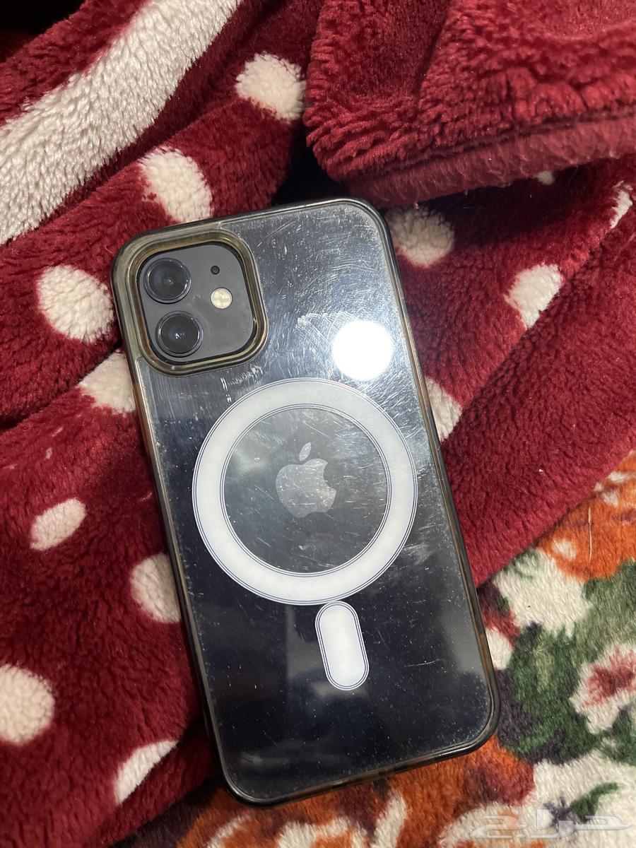 Even 12 regular mobile phone, excellent condition, battery 100%, selling due to circumstances64550478799234111